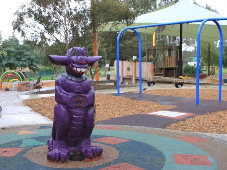 Hays Paddock | Playground Finder